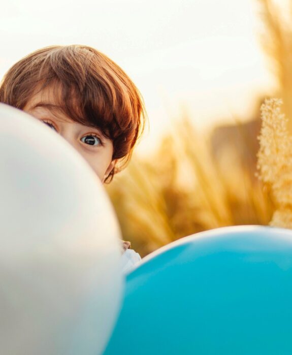 Como traumas de infância afetam a saúde ao longo da vida